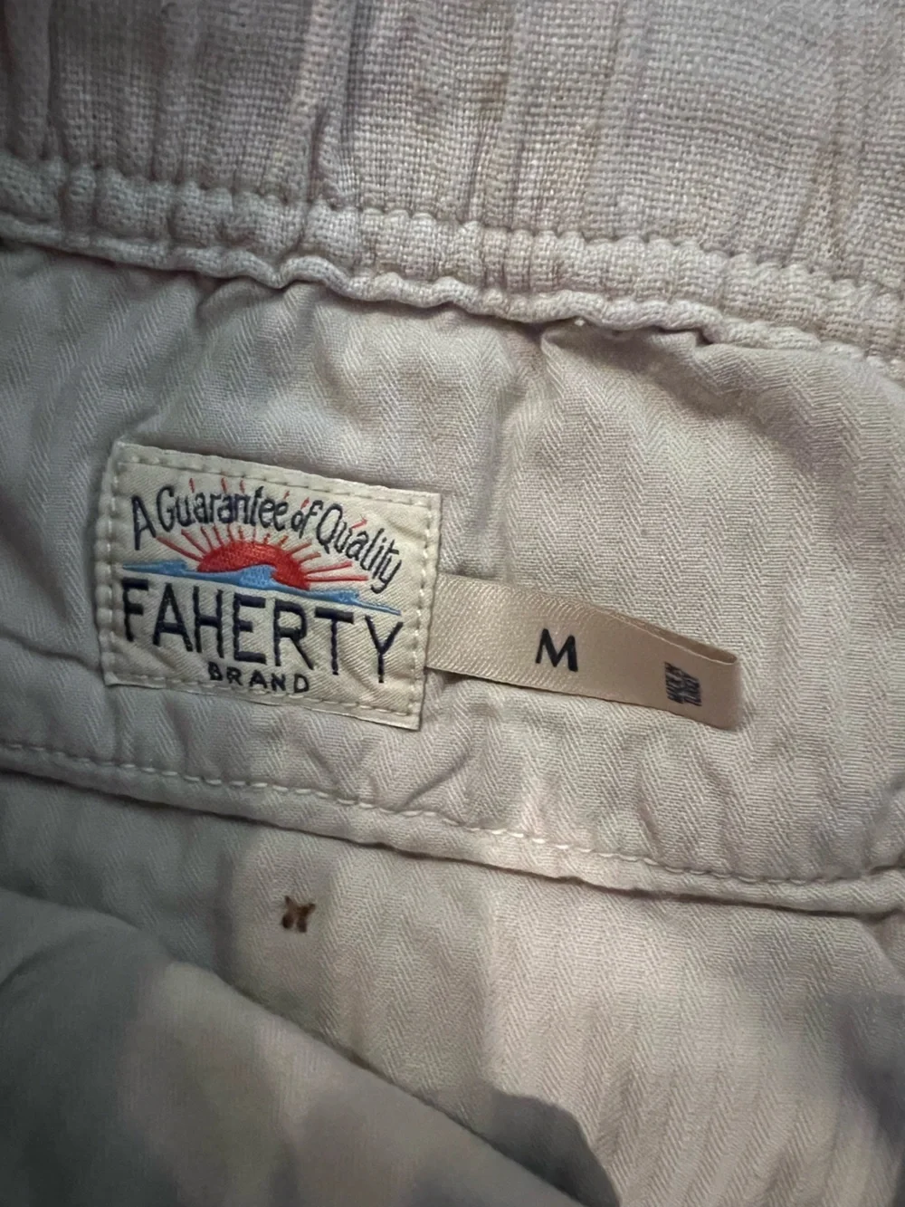 Faherty men’s shorts medium
